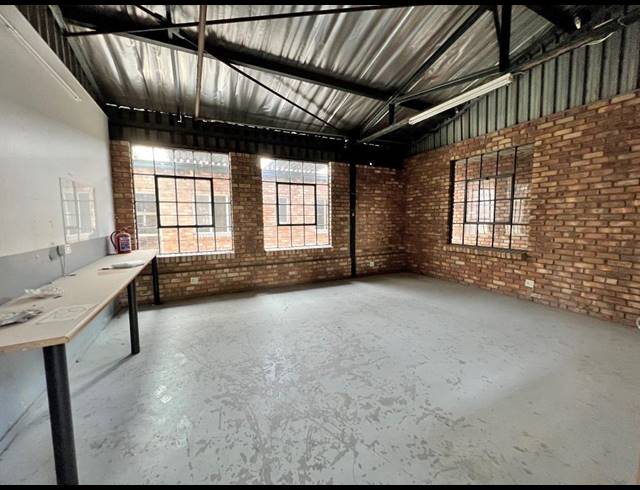 1,518M² WORKSHOP SOLD IN SEBENZA